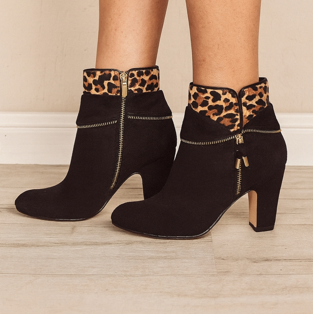 Taryn Rose Tempie‎ Leopard Suede Ankle Boots Black Block Heel Size 8